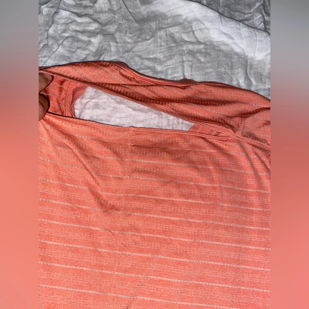 Woman’s Marmot mtb shirt - Picture 4 of 4